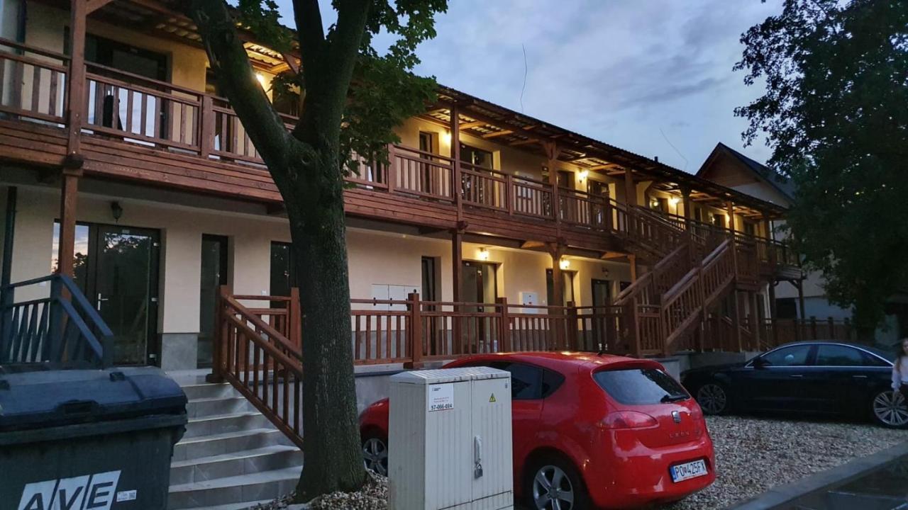 Hotel Zatoka Senec Extérieur photo