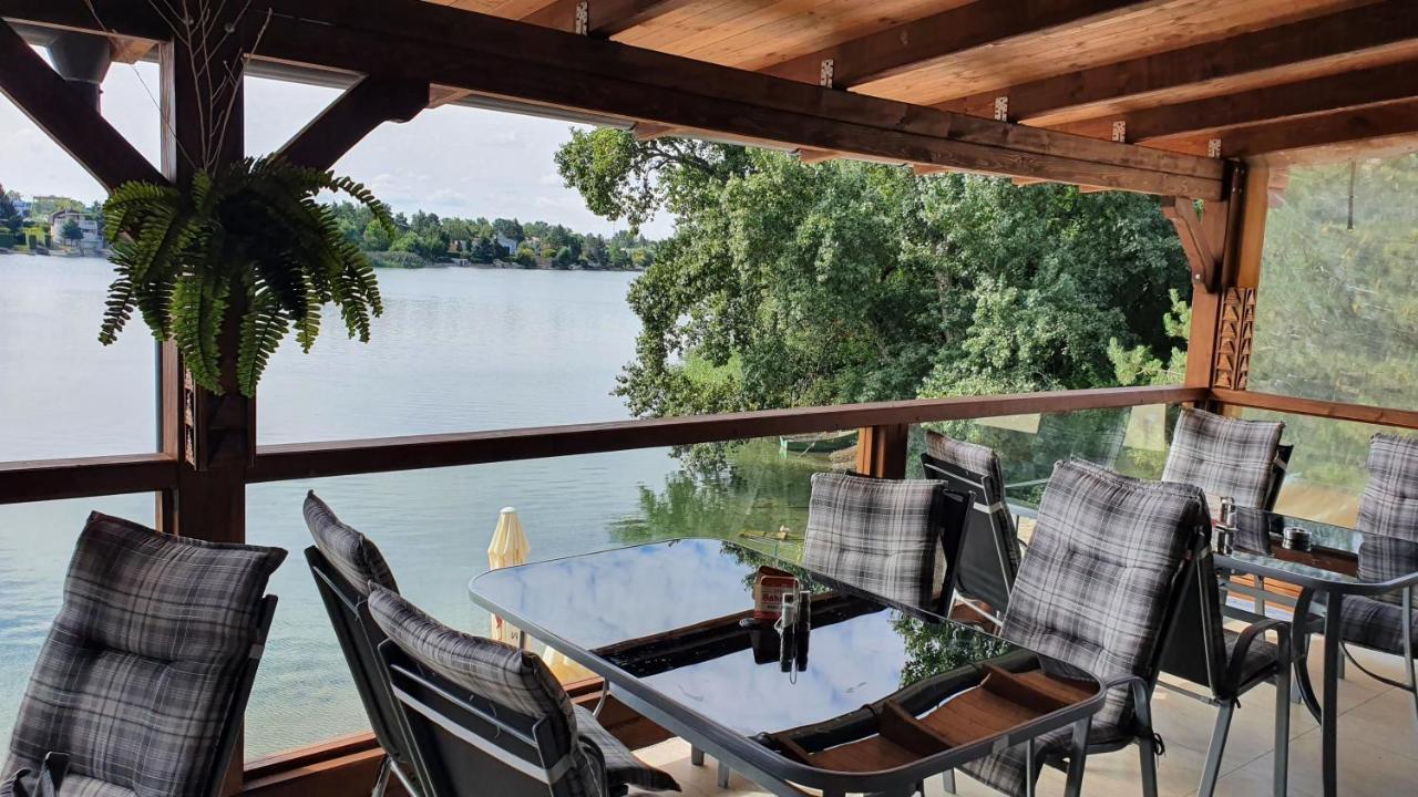 Hotel Zatoka Senec Extérieur photo