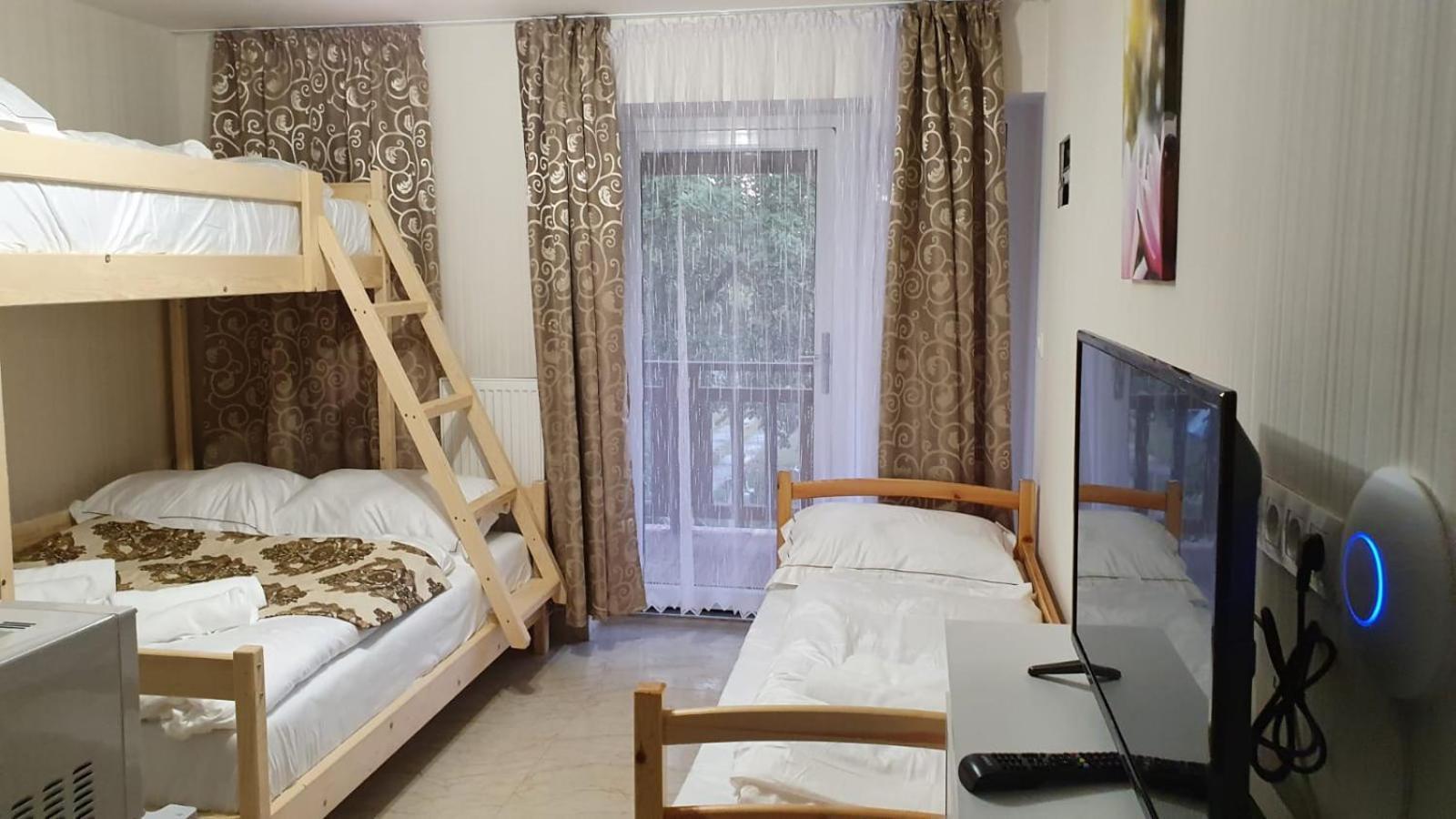 Hotel Zatoka Senec Chambre photo